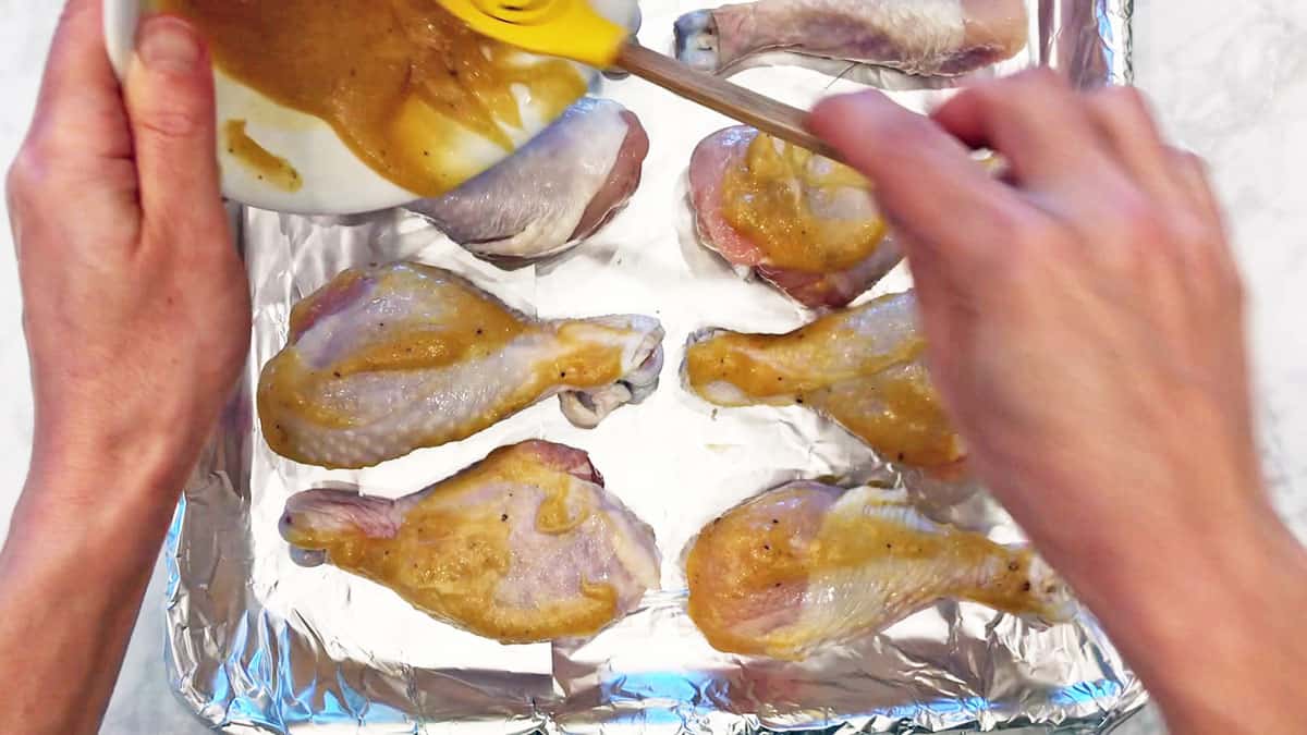 Coat the chicken with the sauce. 