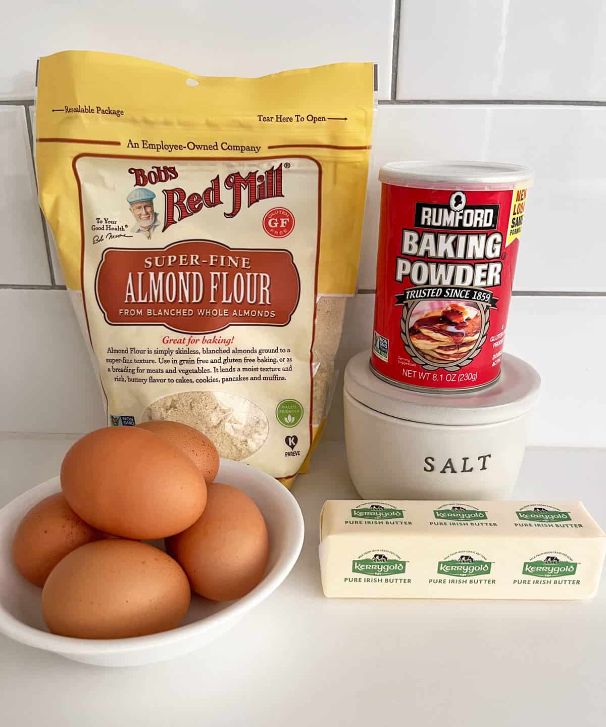 The ingredients needed to make an almond flour bread.