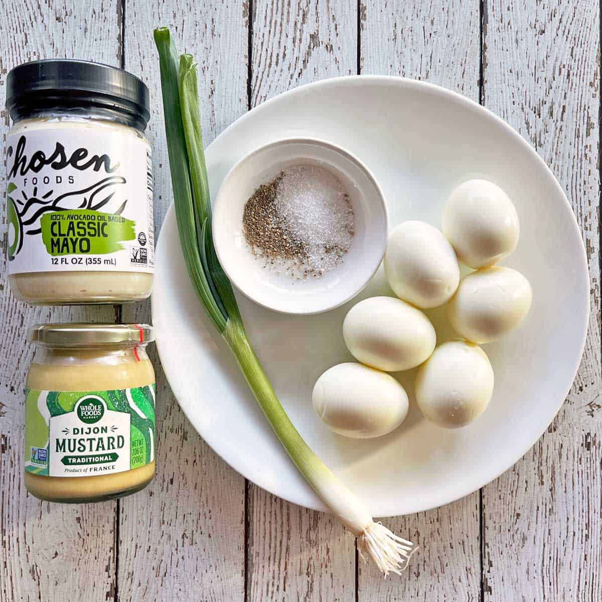 The ingredients needed to make a keto egg salad. 