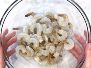 Raw shrimp in a bowl.